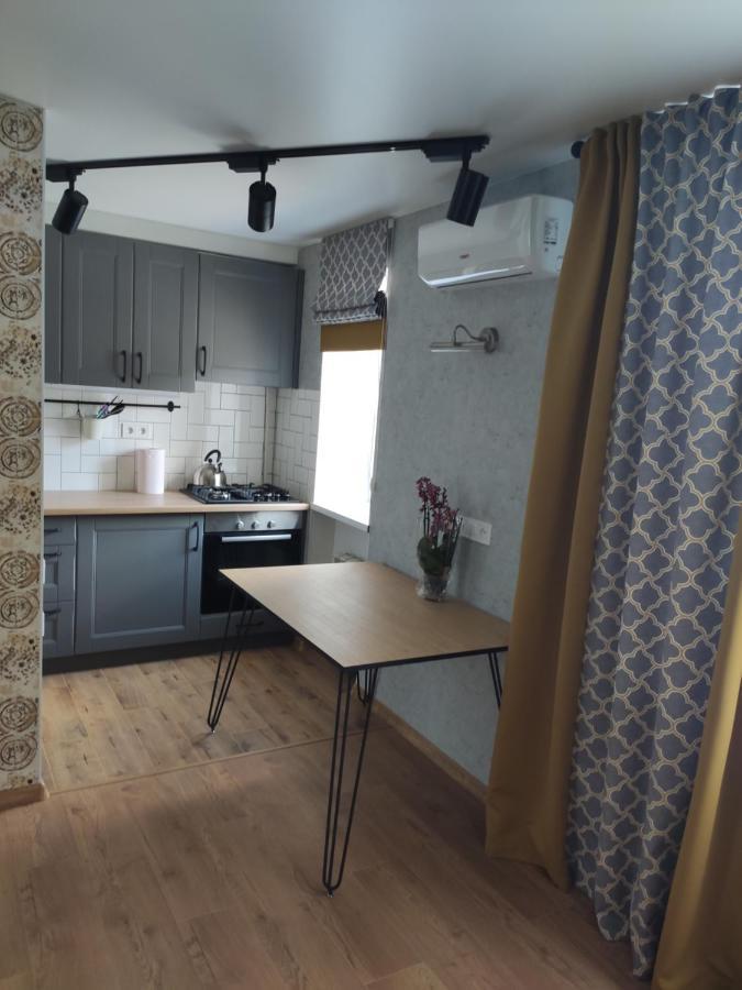 Potal Apartamento Kremenchuk Exterior foto